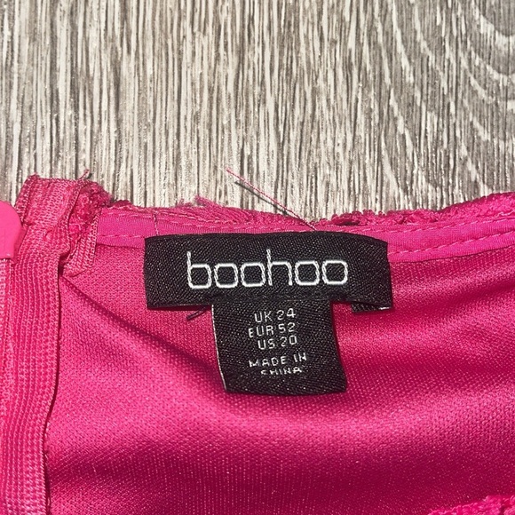 Boohoo size 20 hot pink Richie PLUS PREMIUM CROCHET LACE SHIFT DRESS - Picture 3 of 7